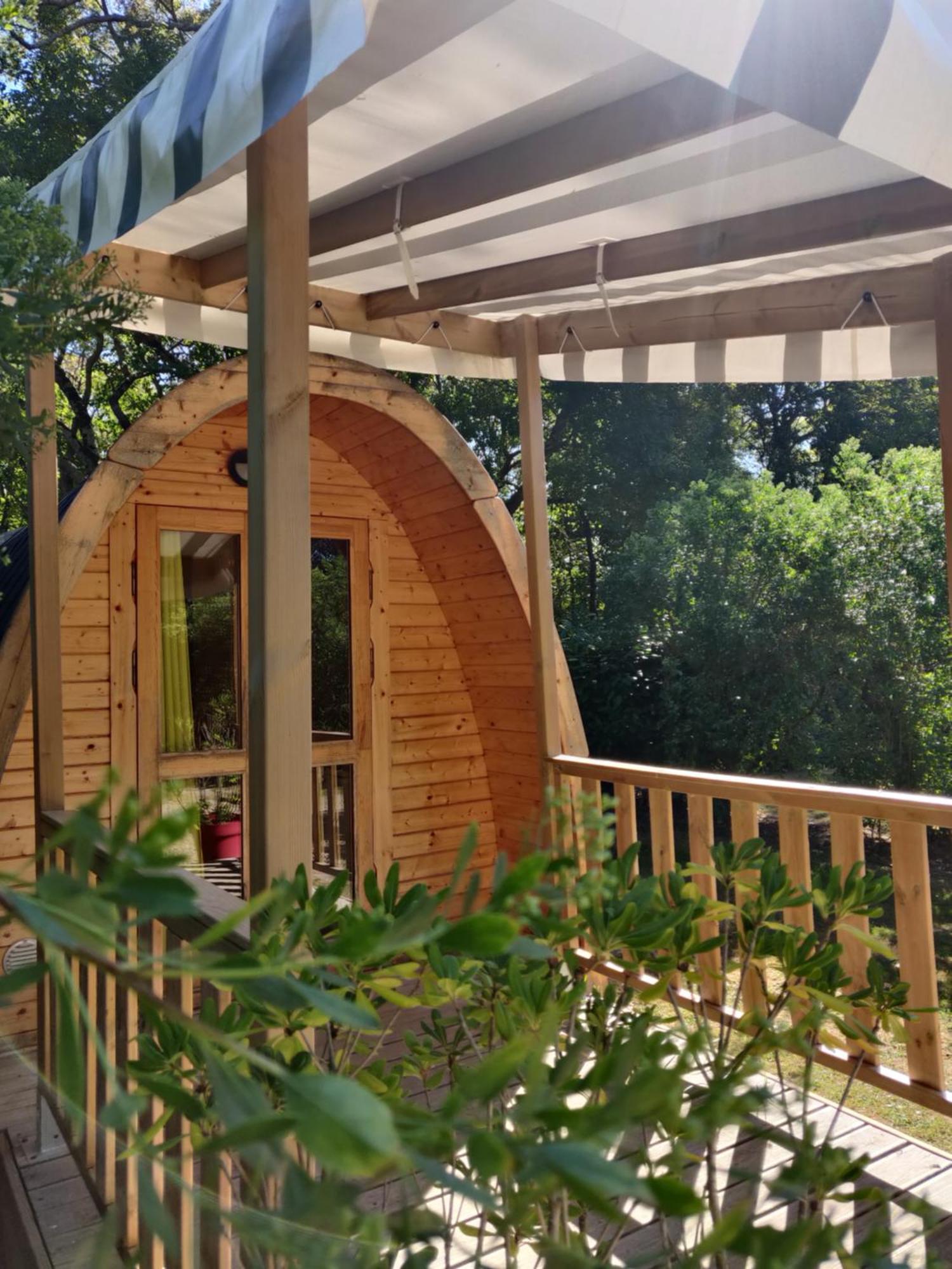 Camping Les Mancellieres Avrillé Exterior foto